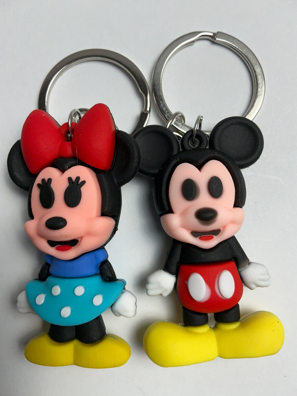 Mickey & Minnie Inspired Couples Keychain Set – 2-Piece Matching Key Rings